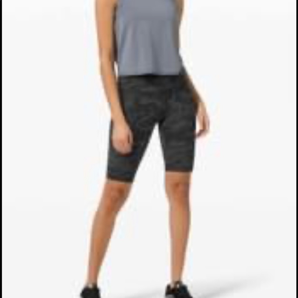Lululemon Align Super High Rise Short 10”